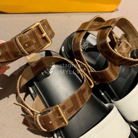 Fendi New Soft Leather Sandals For Women White