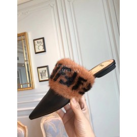 Fendi Winter Soft Push Leather Flat Heel Sandals For Women 