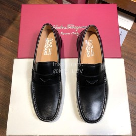 Ferragamo Calf Leather Business Shoes For Men Black