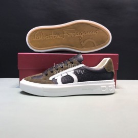 Ferragamo Fashion Calf Leather Casual Shoes For Men Brown