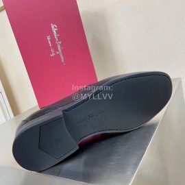 Ferragamo Crocodile Leather Gancini Buckle Shoes For Men Black