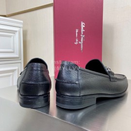 Ferragamo Palmprint Leather Gancini Buckle Shoes For Men 