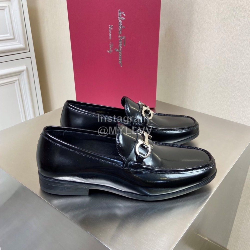 Ferragamo Cowhide Gancini Buckle Business Shoes Black For Men 