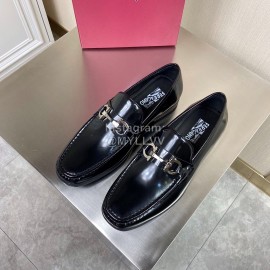 Ferragamo Cowhide Gancini Buckle Business Shoes Black For Men 