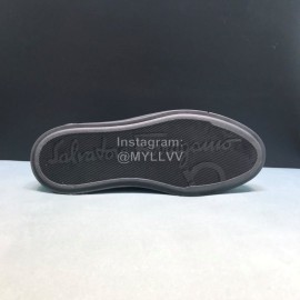 Ferragamo Fashion Black Calf Leather Casual Sneakers For Men 