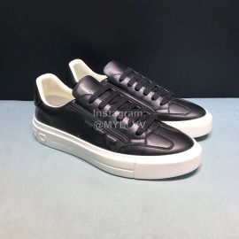 Ferragamo Fashion Calf Leather Black Casual Sneakers For Men 