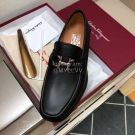 Ferragamo Oil Waxed Calf Leather Gancini Buckle Shoes For Men Black