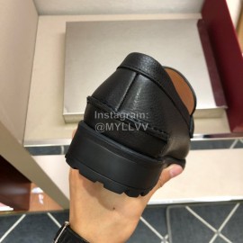 Ferragamo Oil Waxed Calf Leather Gancini Buckle Shoes For Men Black