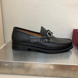 Ferragamo Calf Leather Gancini Buckle Shoes For Men Black