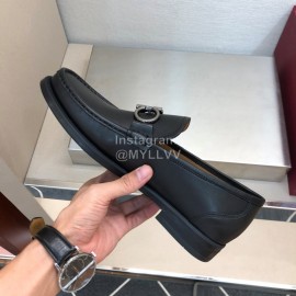 Ferragamo Calf Leather Gancini Buckle Shoes For Men Black