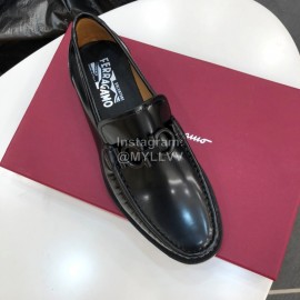 Ferragamo Calf Leather Gancini Buckle Black Shoes For Men