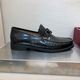 Ferragamo Calf Leather Gancini Buckle Black Shoes For Men