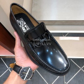Ferragamo Calf Leather Gancini Buckle Black Shoes For Men
