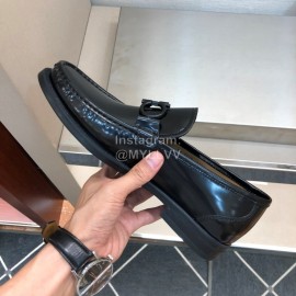 Ferragamo Calf Leather Gancini Buckle Black Shoes For Men