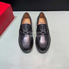 Ferragamo Grain Cowhide Gancini Buckle Shoes For Men Black