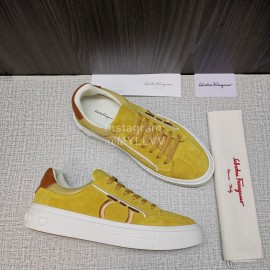 Ferragamo Fashion Cowhide Casual Sneakers For Men Yellow