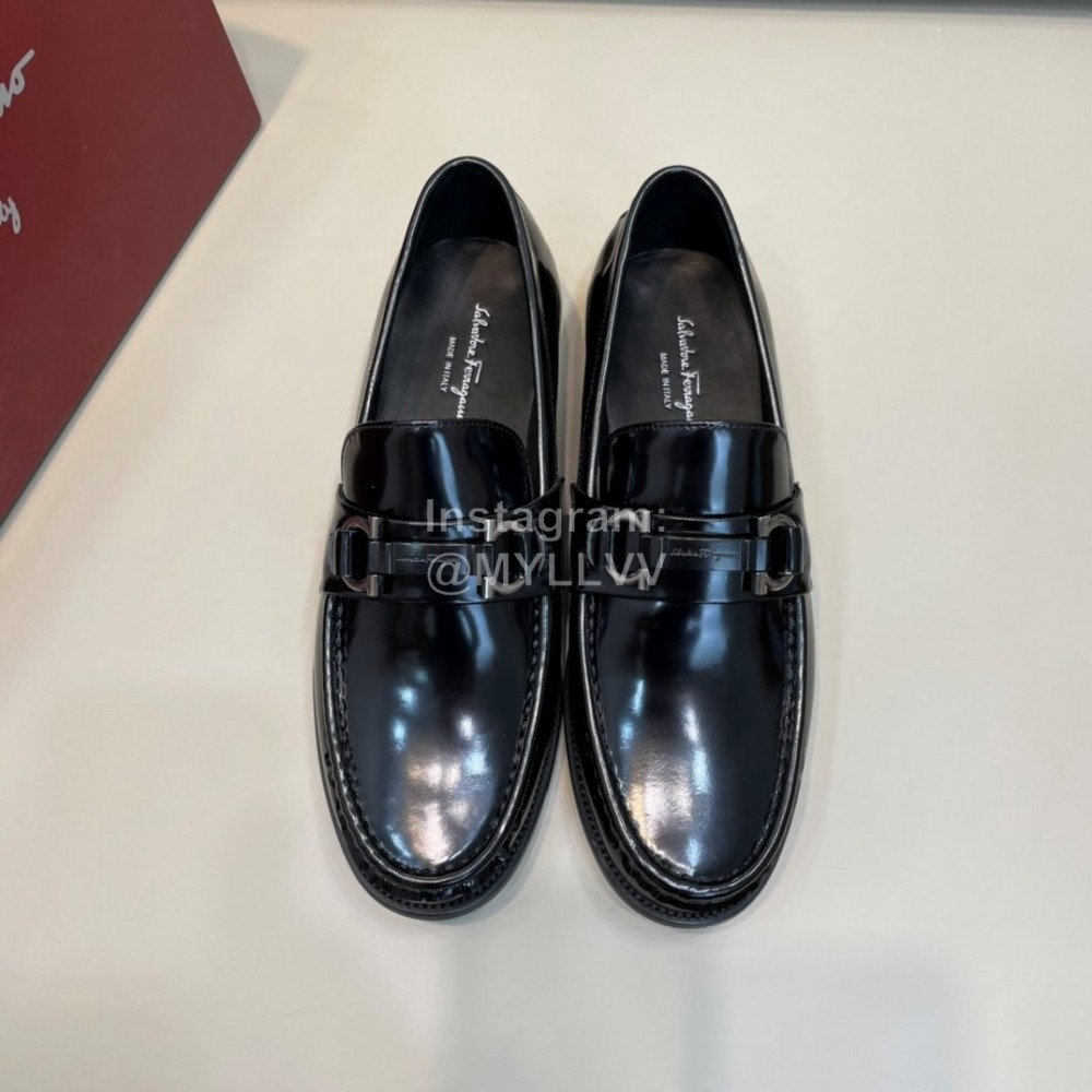 Ferragamo Calf Leather Gancini Buckle Business Shoes For Men Black