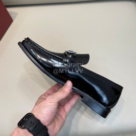 Ferragamo Calf Leather Gancini Buckle Business Shoes For Men Black