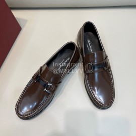 Ferragamo Calf Leather Gancini Buckle Business Shoes For Men Coffee