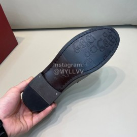 Ferragamo Calf Leather Gancini Buckle Business Shoes For Men Coffee