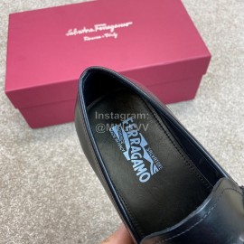 Ferragamo Soft Calf Leather Casual Loafers For Men 