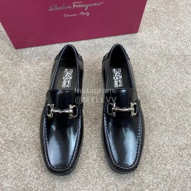 Ferragamo Soft Calf Leather Casual Loafers For Men Black