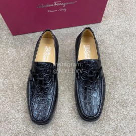 Ferragamo Soft Calf Leather Casual Loafers Black For Men 