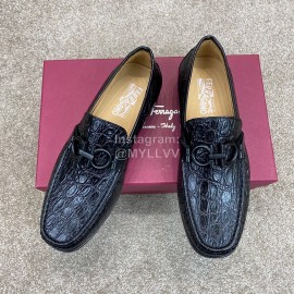Ferragamo Soft Calf Leather Casual Loafers Black For Men 