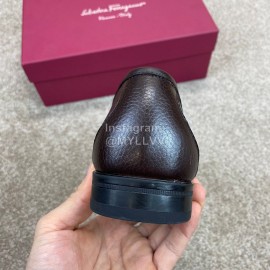 Ferragamo Soft Black Calf Leather Casual Loafers For Men 