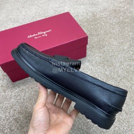 Ferragamo Soft Calf Leather Business Loafers Black For Men 