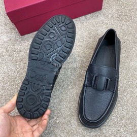 Ferragamo Soft Calf Leather Business Loafers Black For Men 