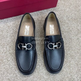Ferragamo Soft Black Calf Leather Business Loafers For Men 