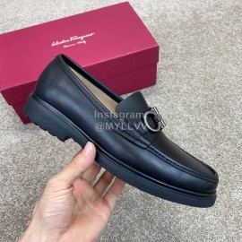 Ferragamo Soft Black Calf Leather Business Loafers For Men 