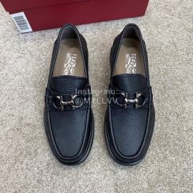 Ferragamo Classic Calf Leather Business Loafers For Men 