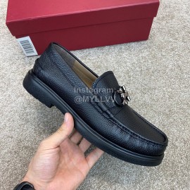 Ferragamo Classic Calf Leather Business Loafers For Men 