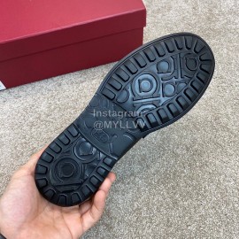 Ferragamo Classic Calf Leather Business Loafers For Men 