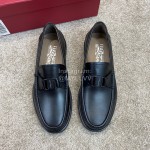Ferragamo Calf Leather Metal Buckle Business Loafers For Men Black