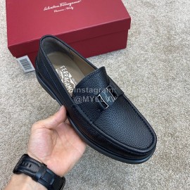 Ferragamo Black Calf Leather Metal Buckle Business Loafers For Men 
