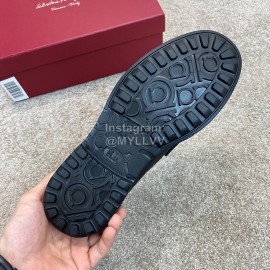 Ferragamo Black Calf Leather Metal Buckle Business Loafers For Men 