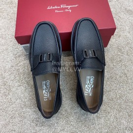 Ferragamo Black Calf Leather Metal Buckle Business Loafers For Men 