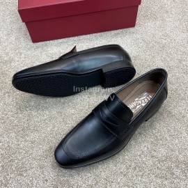 Ferragamo Classic Calf Leather Business Loafers For Men Black