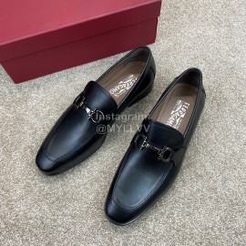 Ferragamo Classic Calf Leather Gancini Buckle Business Loafers Black For Men 