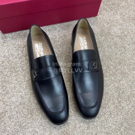 Ferragamo Classic Calf Leather Metal Buckle Business Loafers For Men 