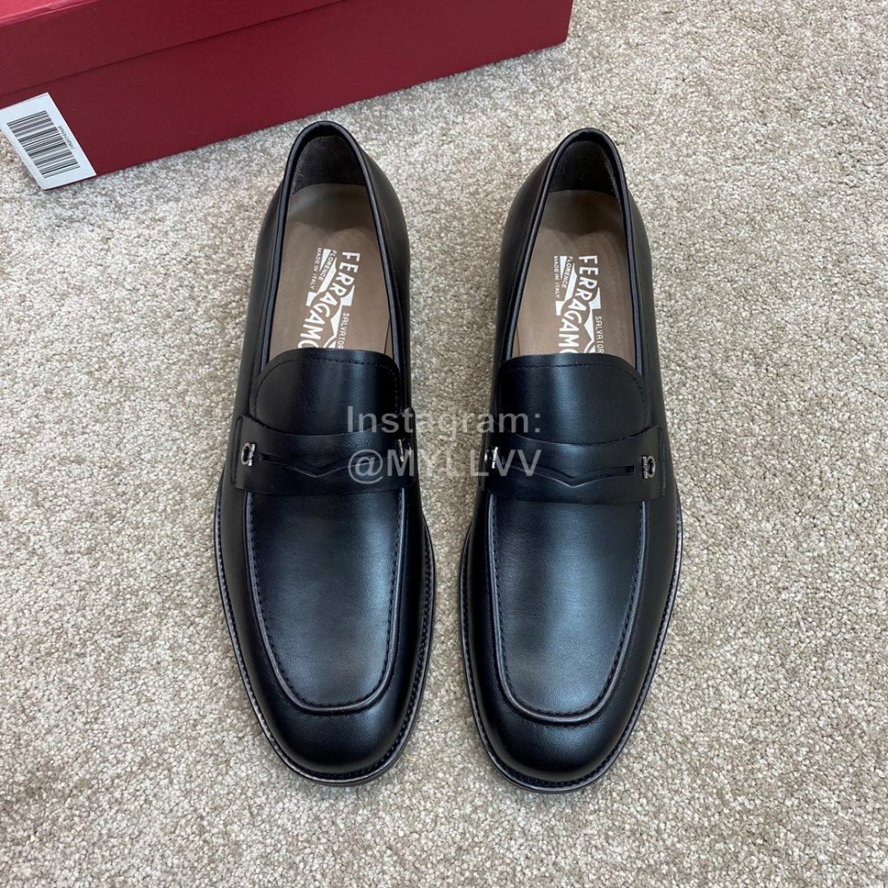 Ferragamo Cowhide Metal Buckle Black Business Loafers For Men 