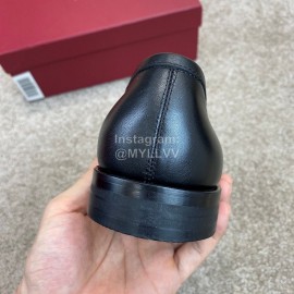 Ferragamo Cowhide Metal Buckle Black Business Loafers For Men 