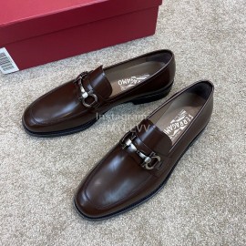 Ferragamo Classic Cowhide Gancini Buckle Business Loafers For Men Black