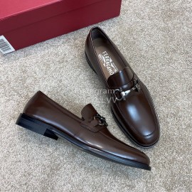 Ferragamo Classic Cowhide Gancini Buckle Business Loafers For Men Black