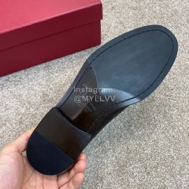 Ferragamo Classic Cowhide Gancini Buckle Business Loafers Black For Men