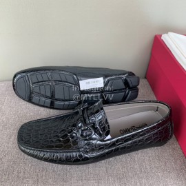 Ferragamo Crocodile Embossed Leather Business Shoes For Men