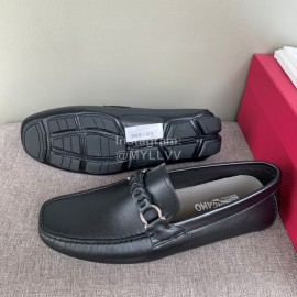 Ferragamo Black Calf Leather Business Shoes For Men